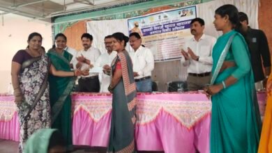 Photo of सोनाळा येथे “महाराजस्व समाधान” शिबीरामध्ये एकाच छताखाली 311 लाभार्थ्यांना थेट लाभ…