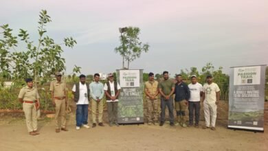 Photo of “मेळघाट पॅशन ट्रेल” उपक्रम नागपुर येथे उद्घाटन; अंबाबारवा अभयारण्यात इन्फ्लुएन्सर्सना जैवविविधतेचा अनोखा अनुभव…
